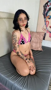 NaniiSisy you like me صورة واحدة|NaniiSisy you like me صورتان|NaniiSisy you like me  5 صور|NaniiSisy you like me  5 صورة