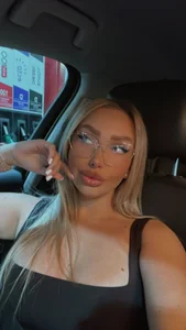 I’m back 😎 de AnnaMaee  4 Imagens