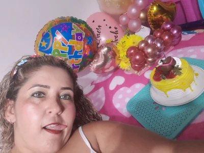 camile_milf Happy birthday dennis20 my gentleman Foto 8