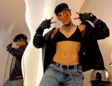 b3k_afrodict Sexy motorcyclist Pic 5