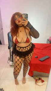 SamanthaaReedのPublicの枚の写真