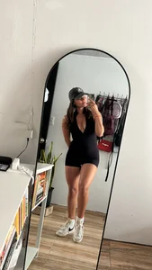 RachelWeisz_ 💛 Pic 7