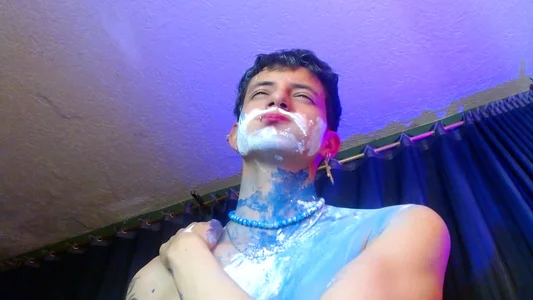 GabyThoms Santa Claus :v Pic 3