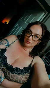 TaliaMommyMelons felt cute <3 Pic