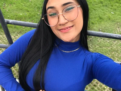 camila_woodのPublicの 4枚の写真