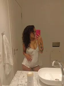 Sally_Diazz branquinho para diferenciar... Pic