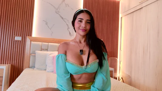 mia_hank: Your favorite Aladdina is ready to make your wishes come true 😈✨ ( 2 фото)