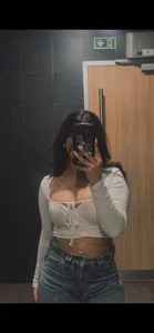 Nissrinee المحبوبة Pic