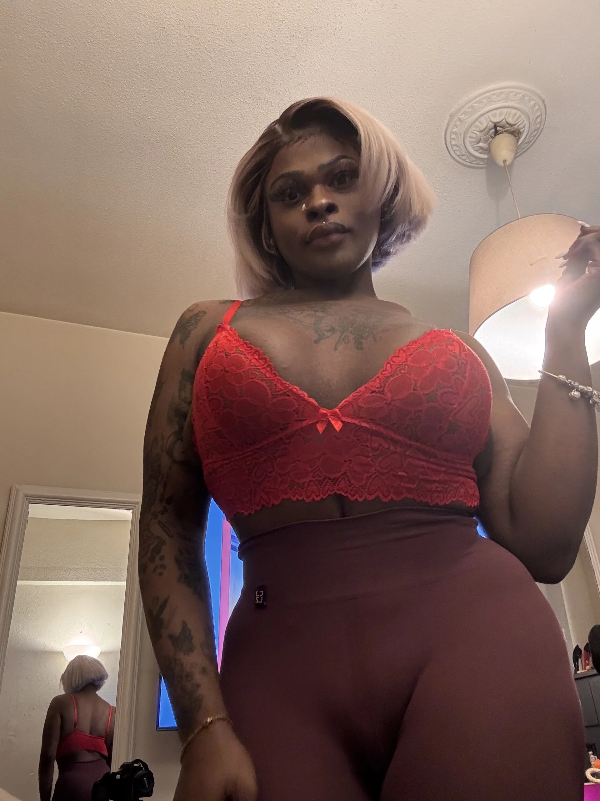 MizzErotixxxa4k - Photo 12