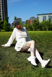 RanyThomson's photo