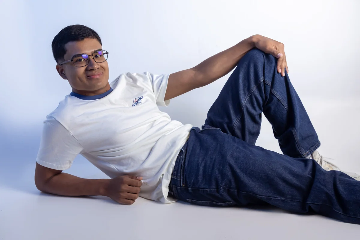 ThiagoVega_ immagine di tendenza 3731