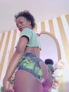 Tears of Seduction 🥵 od Coco_Kiss  2 snímek