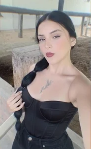 Alahia_bree Public Pic 2