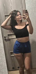 Vicki_queen what do you like Pic