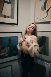 jane-sucksArt lover girl图片 3