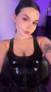 Dominatrix_Alice Public slika 2