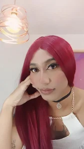 Lucia-Horny24 Public Pic 3