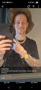 shakemoney6523のPublicの 5枚の写真