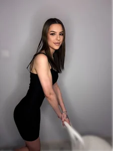 HarperAngelic Public slika
