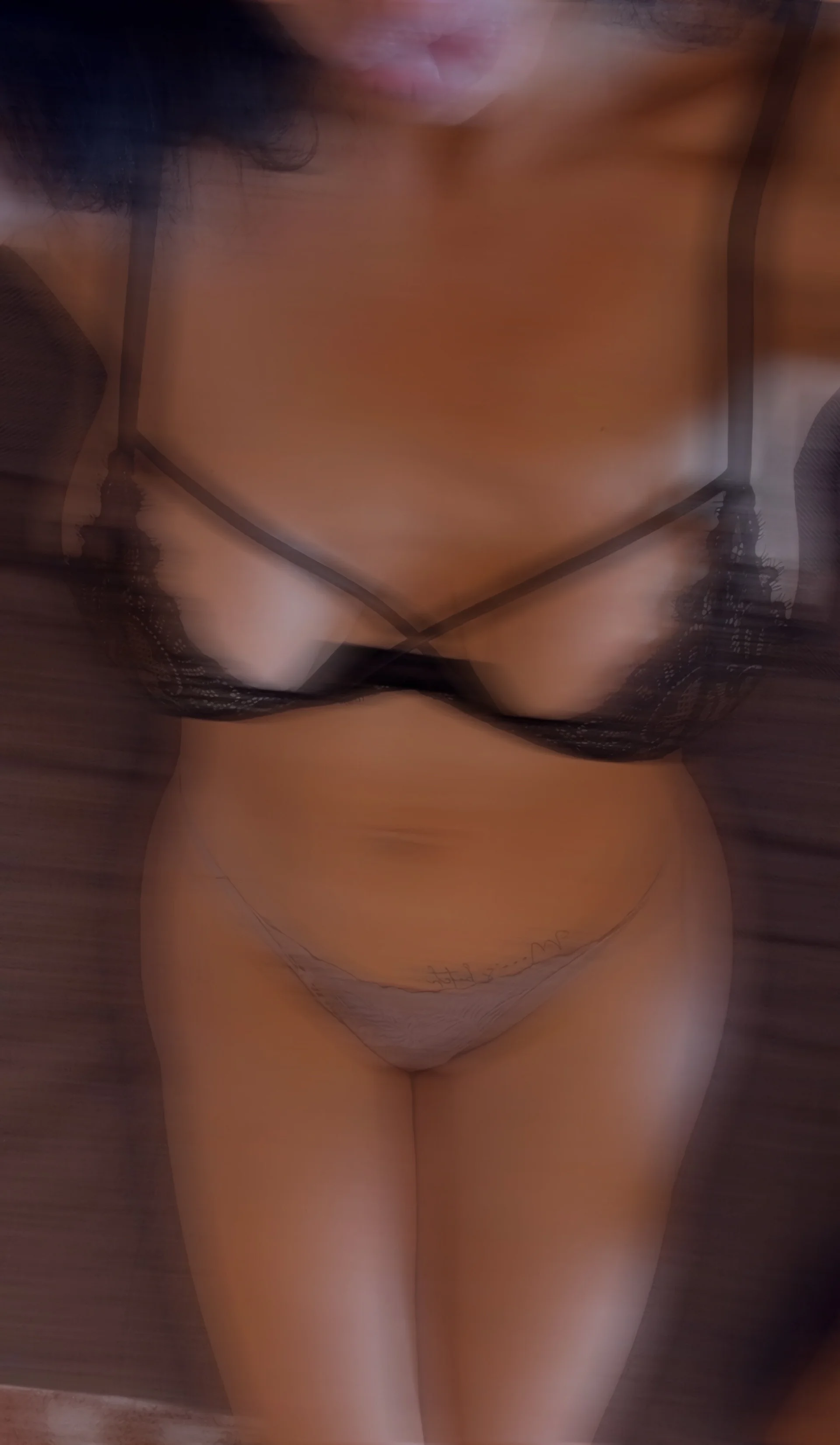 Yasmiinee Public Foto 3