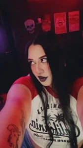 Ravendark_ ❤️‍🔥 Billede 3