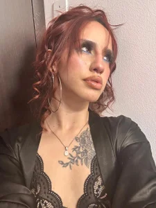 elodie_rouge Curls with attitude, volume full of life and power 👩‍🦱🔥 Pic 7