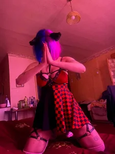 RoxyCatLove Public - {count, plural, one {תמונה אחת} two {שתי תמונות} many {# תמונות} other {# תמונות}}
