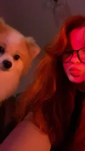 Lizzie_sun me and my cute dog ❤ Pic