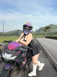 meimurasaki Girl biker 🔥💘 slika 3