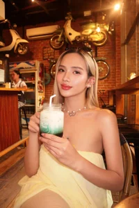 Zdjęcia JorgeousKylie 🌼💛🌻: 