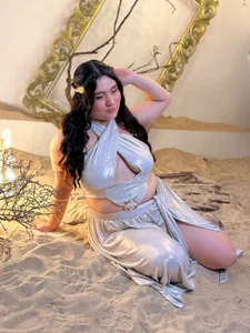 AmatistaSky__The Goddess in the Desert 🏜️ Bild 8