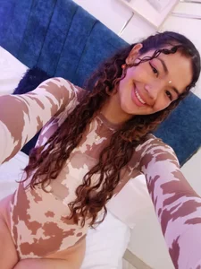 Camilla_Miller01 Wrapped in Desire 🔥 Pic 6