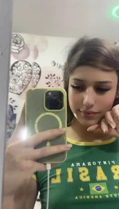 ValeriaAguilar Public Pic 3