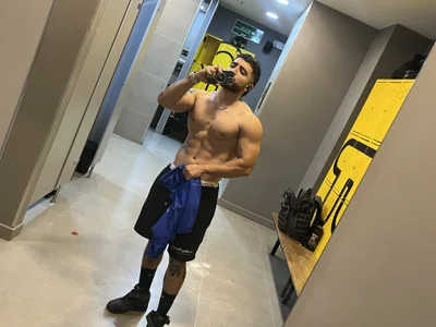 bradley_martinez Muscle Pic