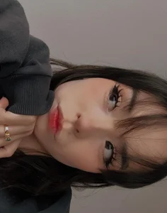 Lilou_albrecht Public 圖片 5