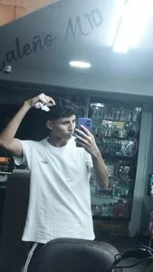 Valentino_ReyのPublicの 5枚の写真