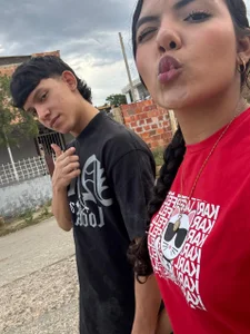 liliandliam nice to see you.  2. fénykép