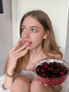 _friendlyfire Almost innocent❤️ Foto 3