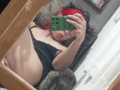 Alexa-slut22Public Bild 4