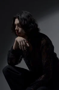 Deny__v a cute vampire in a photo session 🧛🏻 Poză