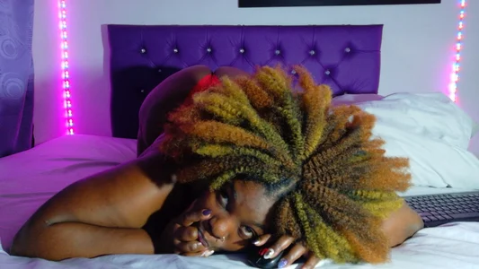 ebony_NeighborMoans desiring you in my mouth Immagine  2