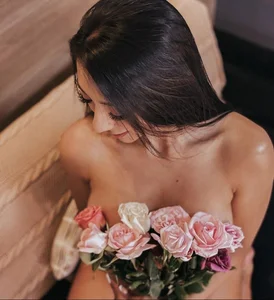 LizzHamilton__ Delicate Rose ♥ Pic 3