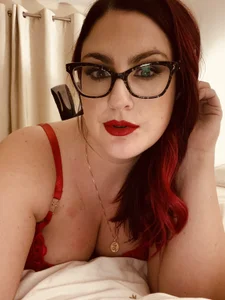 Public de Lacey-BBW  4 photos