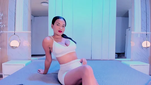 LiaObrien I want you to fill my mouth with your sweet milk and fuck my hot pussy 😈 Pic 2