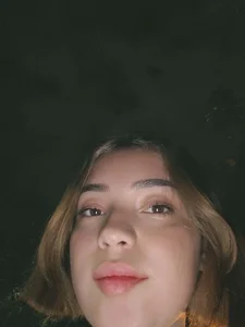 Pretty face :) de Gabyoficial_  Imagens
