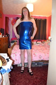 In my blue dress May 2026 od Sarah_1966  9 snímek