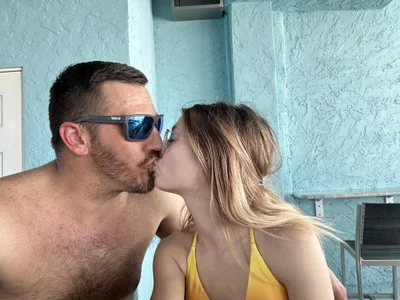 lancehungsandbaby Public Pic 4