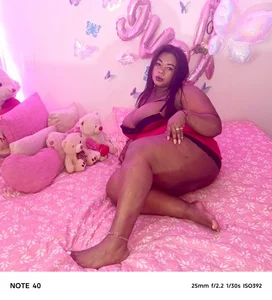 anai_valentinex A little bombshell in your bed Poză 7