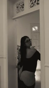 Zoe_mendezz Black and White 사진 7