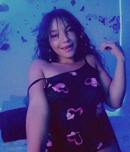 Mia_blue_bPublic Bild